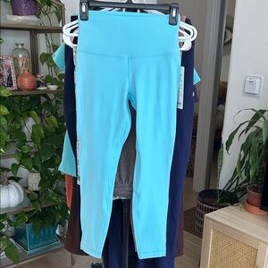 NWT Lululemon Align Leggings High Rise 25”.